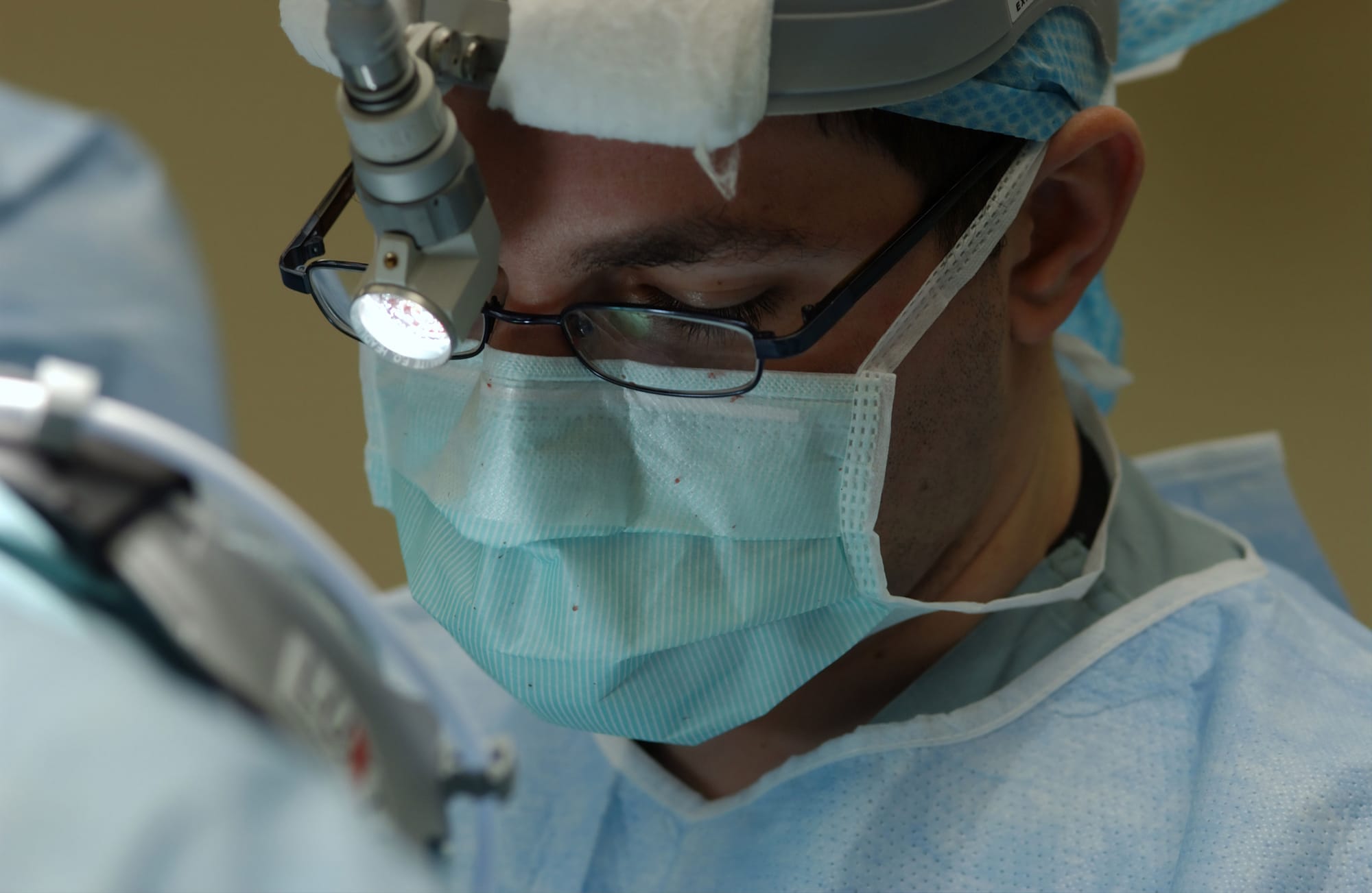 surgeon surgeon