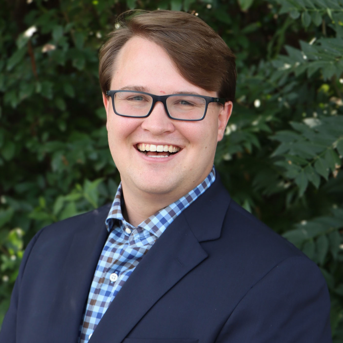 Wills Crenshaw, Associate, 49 Financial
